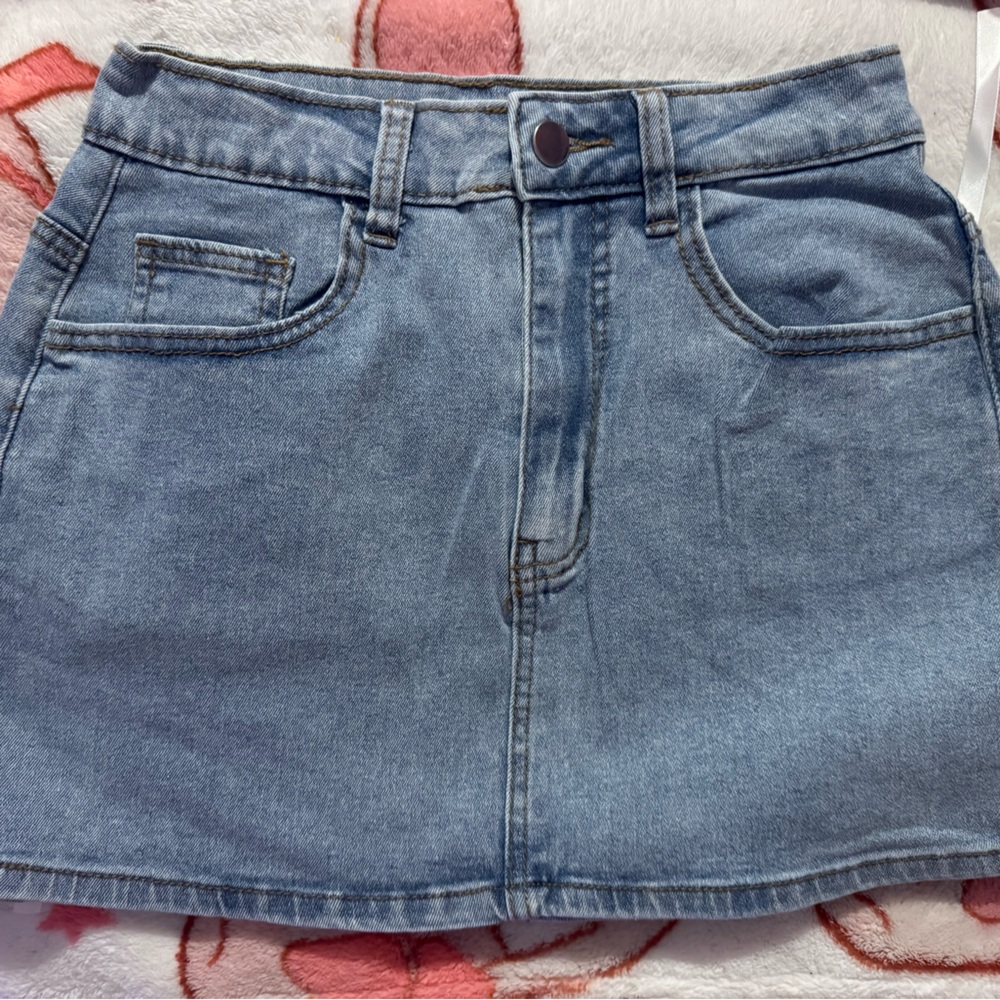 SHEIN Blue Denim Mini Skirt